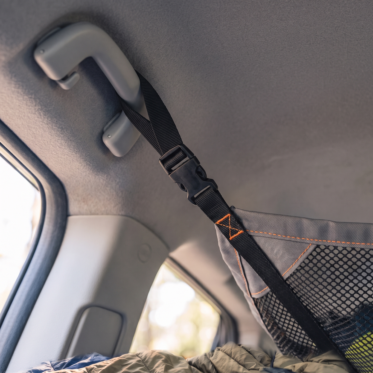 Cargo Hammock – fitting and attachment detail