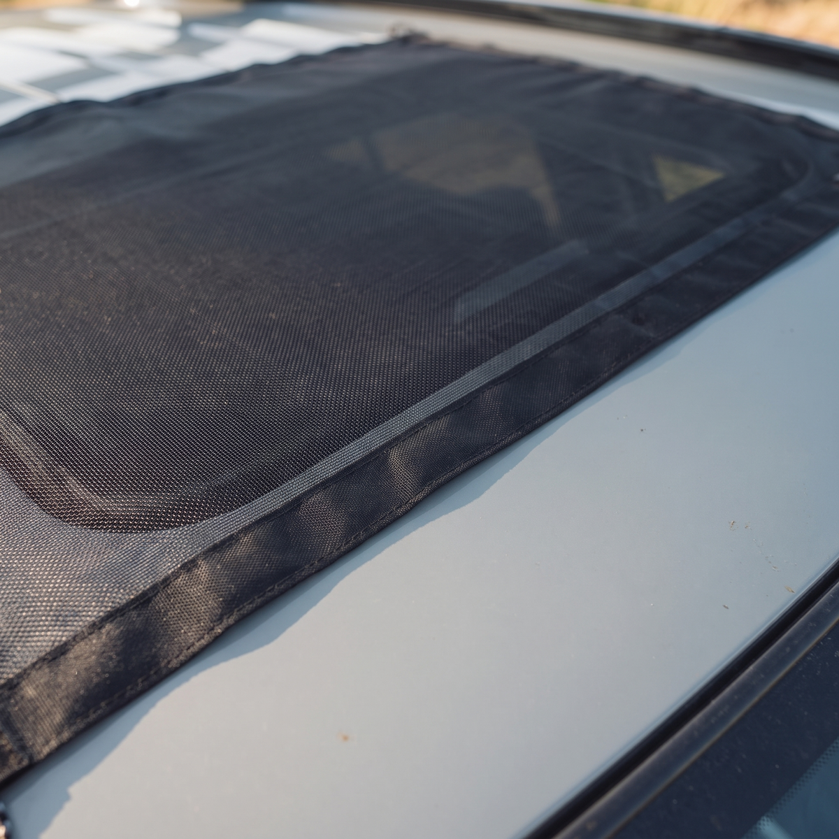 Magnetic Sunroof Mesh Screen – fitting and attachment detail