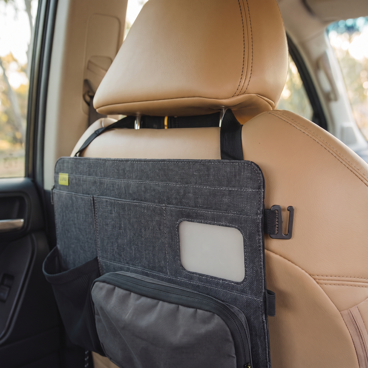 Car Seatback Organiser with Removable Pouch – fitting and attachment detail